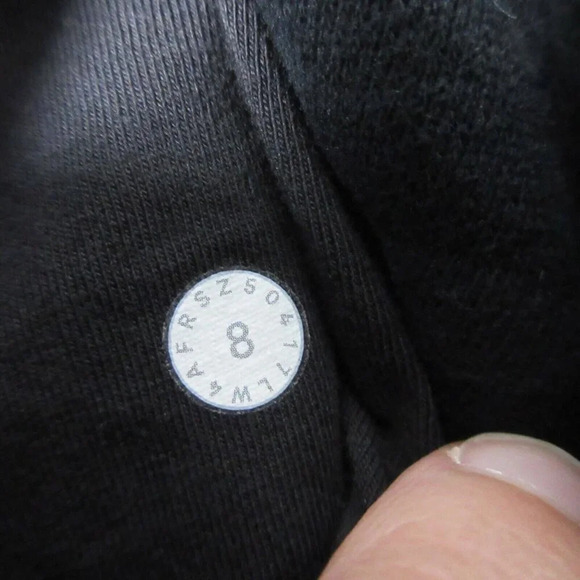 Lululemon Women's Scuba Fleece Hoodie Jacket Full Zip Camo Size 8 Deep Coal 662 - Picture 3 of 15